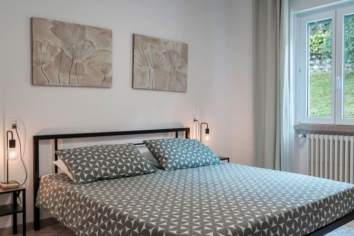 Finestra Sul Lago Malcesine Apt Riva Exterior foto